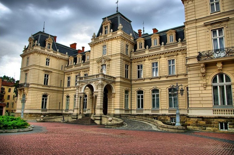 Austrian Architecture in Lviv Walking Tour